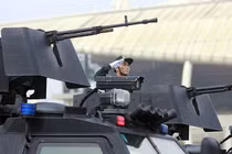 Dàn xe đặc chủng chống khủng bố của CA Hà Nội khoe “cơ bắp” trên phố