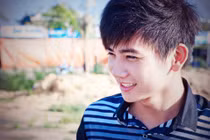 Hot boy chơi thể thao giỏi gây sốt giới SV Đà Nẵng