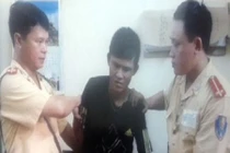 CSGT Hà Nội bắt giữ tên cướp nhiễm HIV giai đoạn cuối