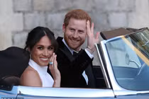 Chết sốc giá tiền trang trại của công nương Meghan Markle và hoàng tử Harry