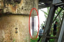  Phó trạm trưởng treo cổ tự tử sau cuộc điện thoại bí ẩn