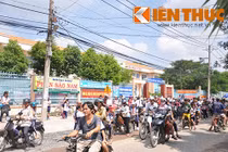 Cô giáo trẻ tự tử trước phòng "sếp": Nhiều GV tố cáo hiệu trưởng