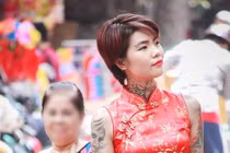 Cô gái xăm kín thân, bị người khác bĩu môi trên phố giờ ra sao?