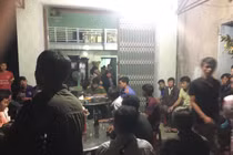 Nghi nợ nần, đôi vợ chồng treo cổ tự tử tại nhà riêng