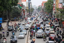 Nhiều tuyến đường thường xuyên ùn tắc trong những ngày gần Tết