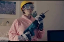 Bà mẹ vợ quái chiêu nhất quả đất