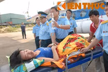 Dùng trực thăng đưa vợ lính Trường Sa đi cấp cứu