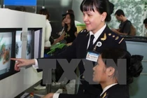 Khách mang chất bột nghi thuốc nổ lên máy bay Vietnam Airlines