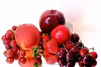 5 loại trái cây ngon nhưng hạt chứa chất độc nguy hiểm 