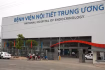 Án treo cho 6 cán bộ BV Nội tiết Trung ương “đục” tiền nhà nước?