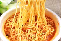 Cách chế biến mì ăn liền để ăn thỏa mái không hại sức khỏe