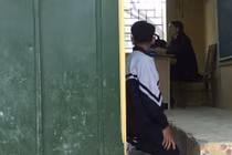 Quỳ không chết, con hư mới chết!