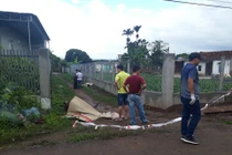 Bất thường 2 thanh niên tử vong bên lề đường