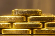 2021 tăng vùn vụt lên kỷ lục, 2022 dám liều mua vàng giá đỉnh