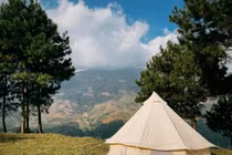 Xu hướng cắm trại bằng ô tô và những điều mà bạn nên biết