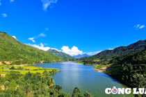 Khám phá hồ Séo Mý Tỷ, thiên đường nơi lưng trời Tây Bắc