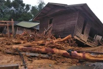 Tìm thấy 2 thi thể 1 nam, 1 nữ trong vụ sạt lở núi ở Hướng Hóa