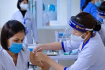 Ngày 21/6, số ca COVID-19 tại Việt Nam bất ngờ tăng vọt