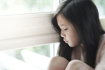 Bất lực khi con nói: Vì mẹ ly hôn mà con…không có gì