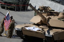 Mỹ triển khai 31 xe tăng hạng nặng Abrams tới Ukraine
