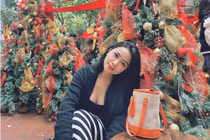 MC chân dài 1,1m cùng dàn sao Việt tưng bừng đón Giáng sinh 