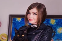 Nữ game thủ xinh nhất nước Nga “đốn tim” hàng triệu fan hâm mộ