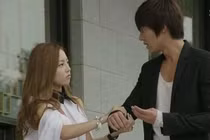 Vợ bỏ đi bất ngờ trở về, lời đề nghị khiến tôi sốc nặng