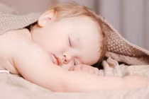 Bé nam sinh vào giờ này là người có đức có tài