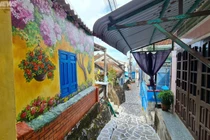 Độc đáo đường tranh bích họa ở làng chài cổ Nhơn Lý