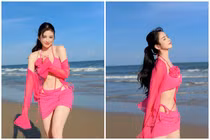 DJ Mie mặc gợi cảm, khoe làn da trắng phát sáng bên bờ biển