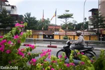 Hà Nội: Chùa chiền đóng cửa, tĩnh lặng chưa từng thấy trong ngày Rằm tháng 7