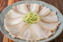 Đừng chỉ chần thịt trước khi luộc: Làm thêm 1 bước thịt sạch hơn