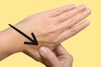 Đau đầu khó chịu, đây là mẹo giúp bạn có thể chấm dứt