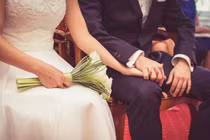 Chồng xúi về bảo bố mẹ bán nhà, vợ đáp cực choáng