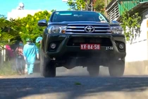 Quân đội khử trùng khu vực sinh sống của bệnh nhân 419