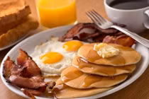 'Điểm mặt' 4 mối nguy sức khỏe khi ăn quá nhiều trứng