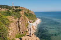 Cô gái Bắc Giang thực hiện chuyến phượt xuyên Việt đón tuổi 25