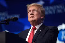 Cựu Tổng thống Donald Trump lại sắp hầu tòa