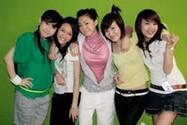 Ngũ Long Công Chúa sau 16 năm: Người viên mãn, người làm mẹ đơn thân