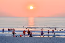 Những bãi biển hoang sơ khiến du khách say đắm ở Quảng Ngãi