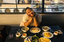 Nữ vlogger gốc Việt qua đời vì COVID-19 truyền năng lượng để đời