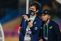 HLV Park chia tay trợ lý người Hàn Quốc