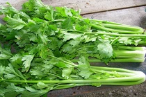 Thực phẩm “đại kỵ” với cần tây 