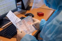 345 khách dùng “hộ chiếu vaccine” từ Mỹ về đến Việt Nam