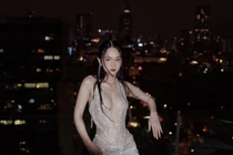 TikToker Lê Bống diện áo lưới xuyên thấu đốt mắt dân mạng