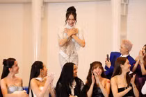 “Chị đẹp” Bắc Giang khiến fan phải “dụi mắt” khi mặc váy gây ảo giác 