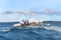 Tàu ngầm mất tích khi tham quan xác tàu Titanic: Nóng ruột tìm cứu