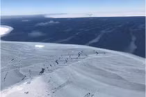 Vùng đất 120.000 năm không có ánh sáng mặt trời và không khí 