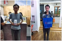 Chăm dự sự kiện, người đàn ông ẵm loạt quà tặng gây xôn xao