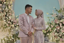 Vợ tiền đạo Indonesia là con gái Phó chủ tịch LĐBĐ